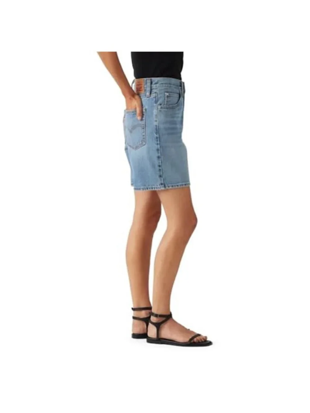 Levi's Women's 94 Baggy Shorts Light Wash 100% Cotton High Rise Denim Shorts